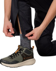 Men's Pouring Adventure III Pant - Black