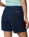 Columbia Women's Leslie Falls II Shorts Collegiate Navy - Booley Galway