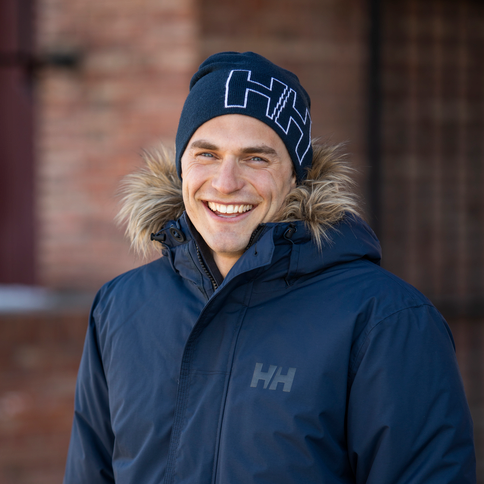 Helly hansen outline beanie sales