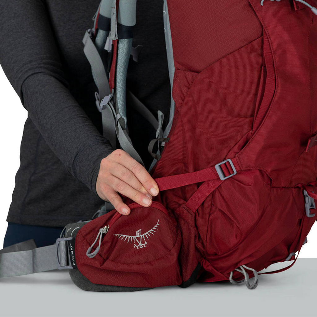 Women's Ariel 55L - Claret Red
