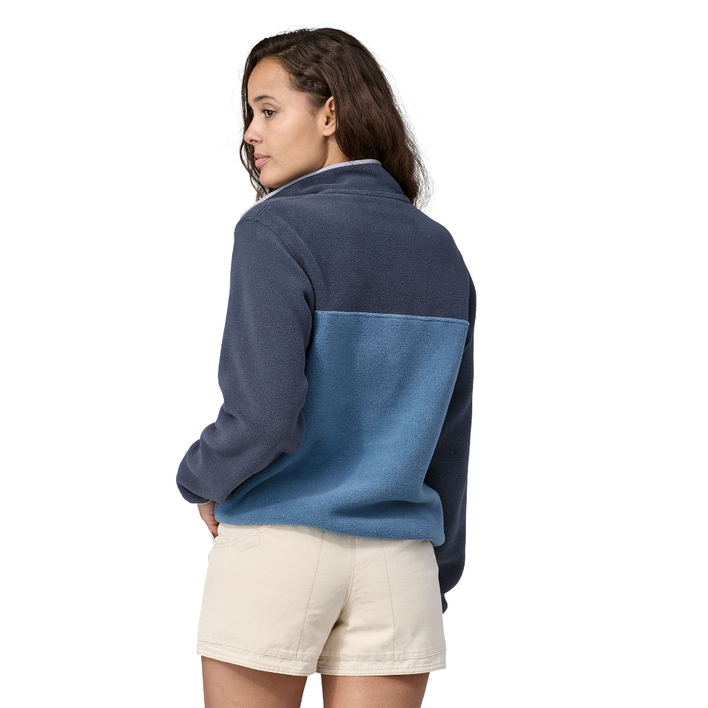 Patagonia Women&#39;s Light Weight Synchilla Snap-T Pullover Utility Blue - Booley Galway