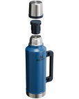 Stanley Classic Legendary Bottle 1.9L Hammertone Lake - Booley Galway