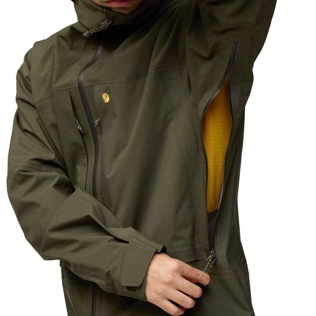 Fjallraven Men&#39;s Bergtagen GTX Touring Jacket - Booley Galway